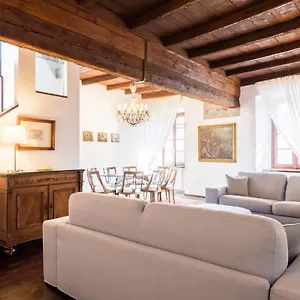 Palazzo Del Pero Luxury Attic - Bymyhomeincomo Apartment Como